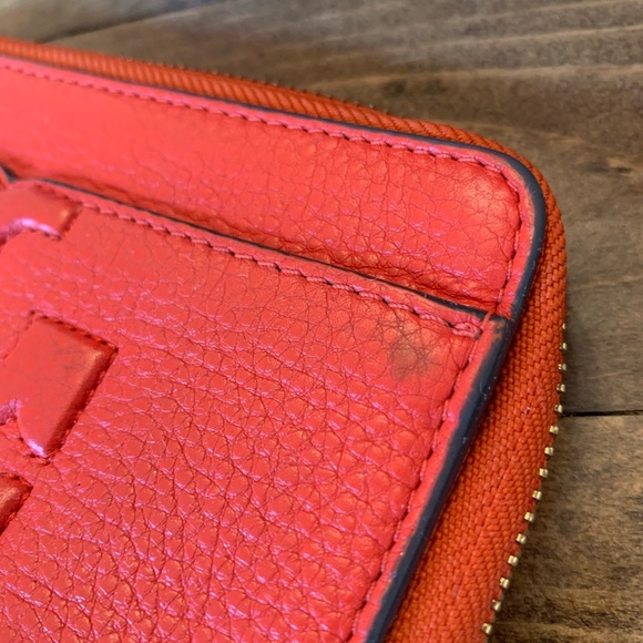 Tory Burch Wallet/Wristlet - Picture 2 of 5